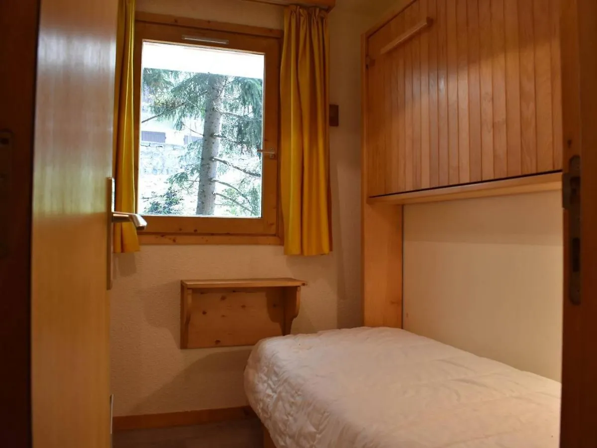 Apartment Appartement 3 Pieces, Piscine, Skis Aux Pieds, Centre De Meribel - Fr-1-180-136