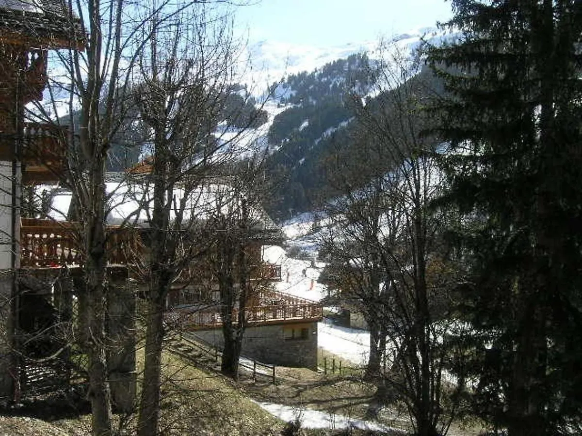 Appartement 3 Pieces, Piscine, Skis Aux Pieds, Centre De Meribel - Fr-1-180-136 0*,  فرنسا